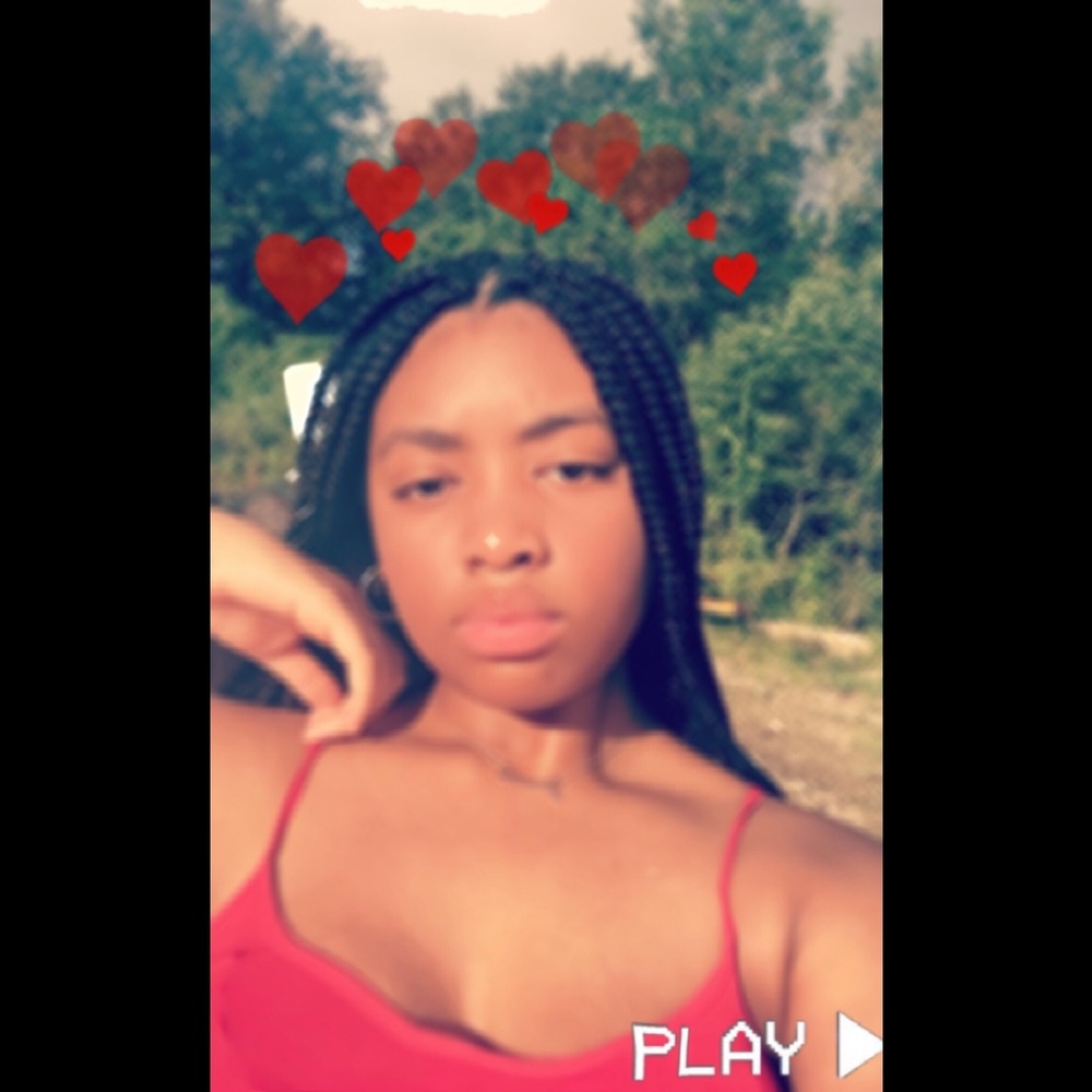 Meet your Posher, Jasmin